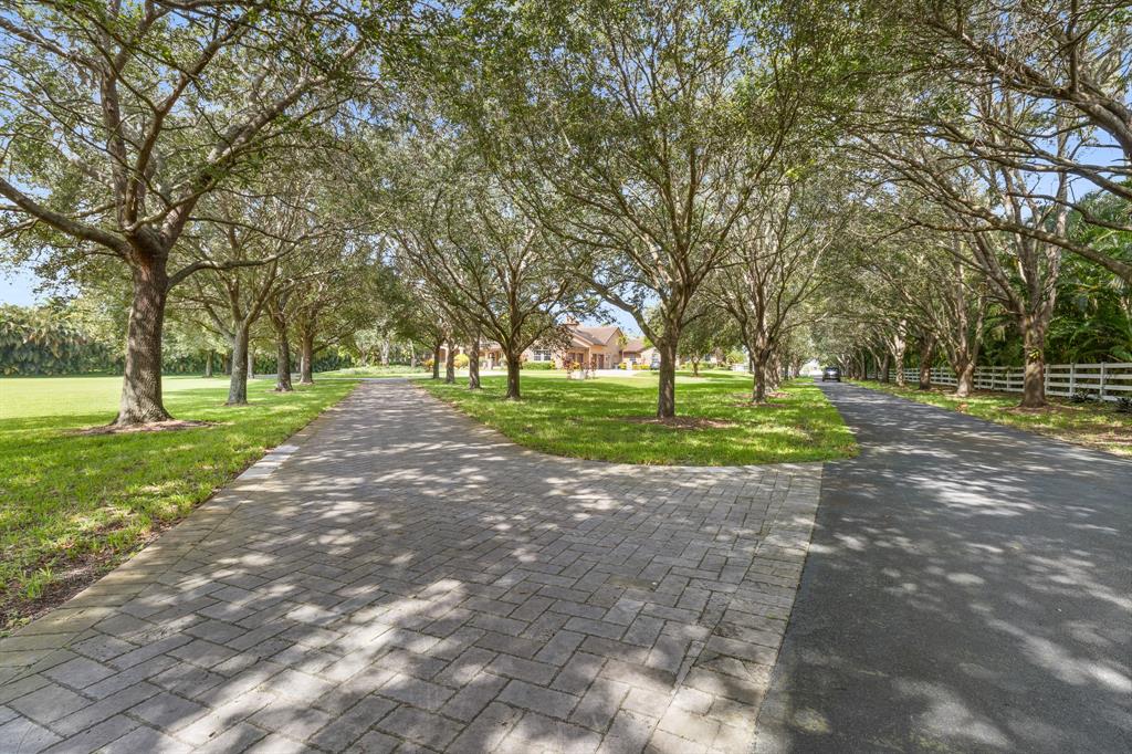 5335 Holatee Trail, Southwest Ranches, FL 33330