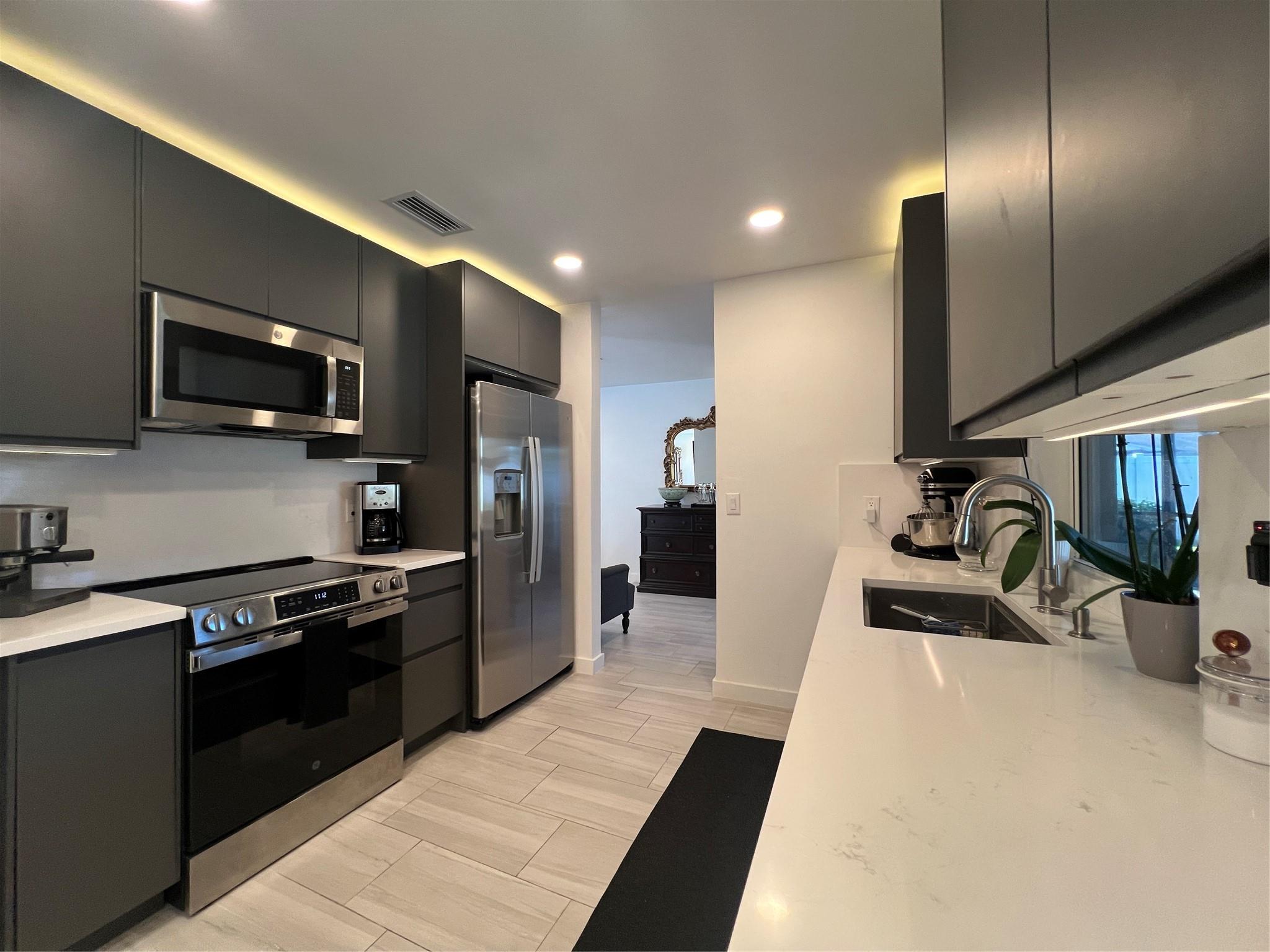 6301 NW 31st Way, Fort Lauderdale, FL 33309