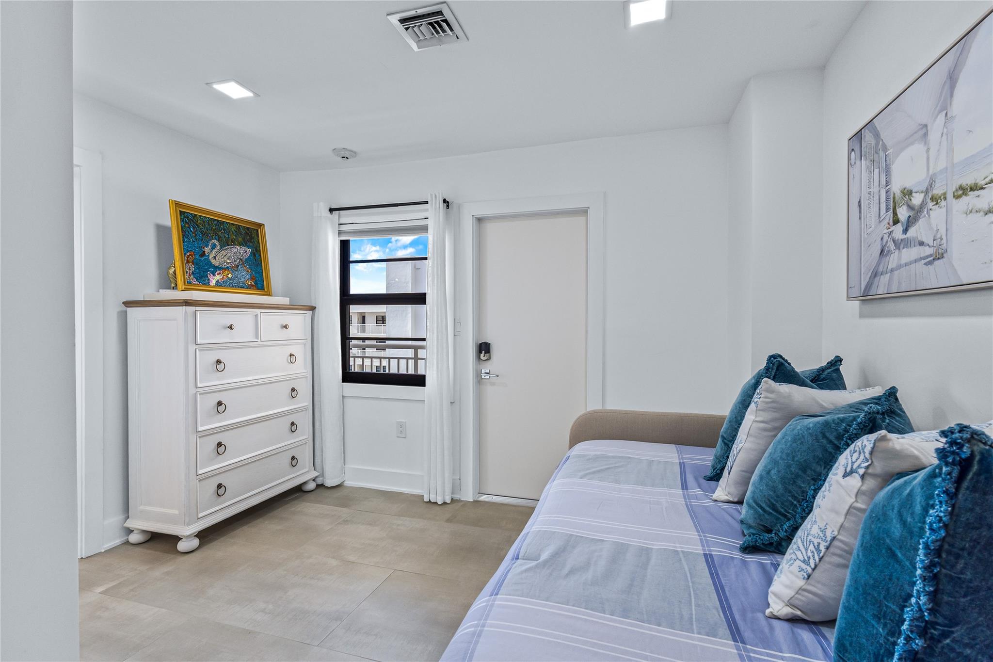 Photo for 3100 NE 48th Street, PH18, Fort Lauderdale, FL 33308 - Listing #FX-10525247 3100 NE 48th Street, PH18, Fort Lauderdale, FL 33308