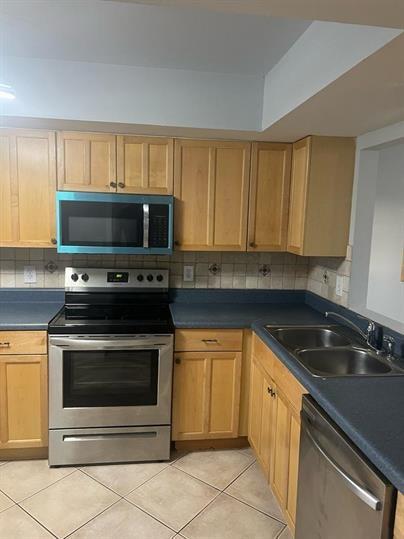 8601 NW 35th Court, Coral Springs, FL 33065