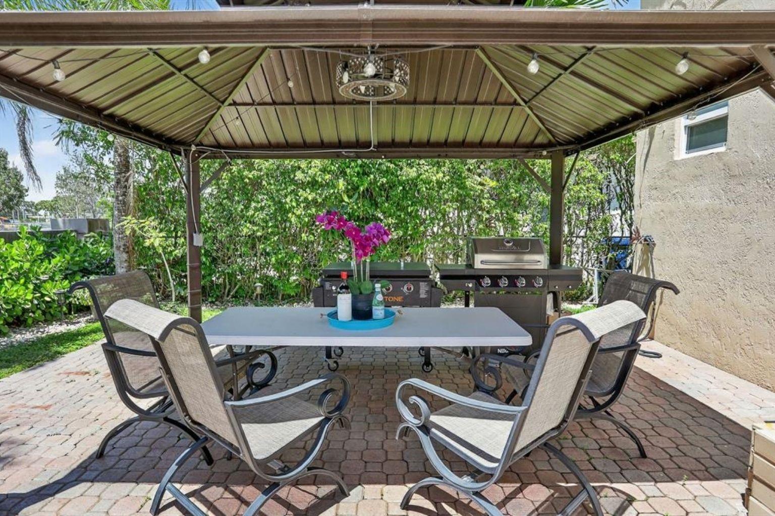 5340 NW 103rd Way, Coral Springs, FL 33076