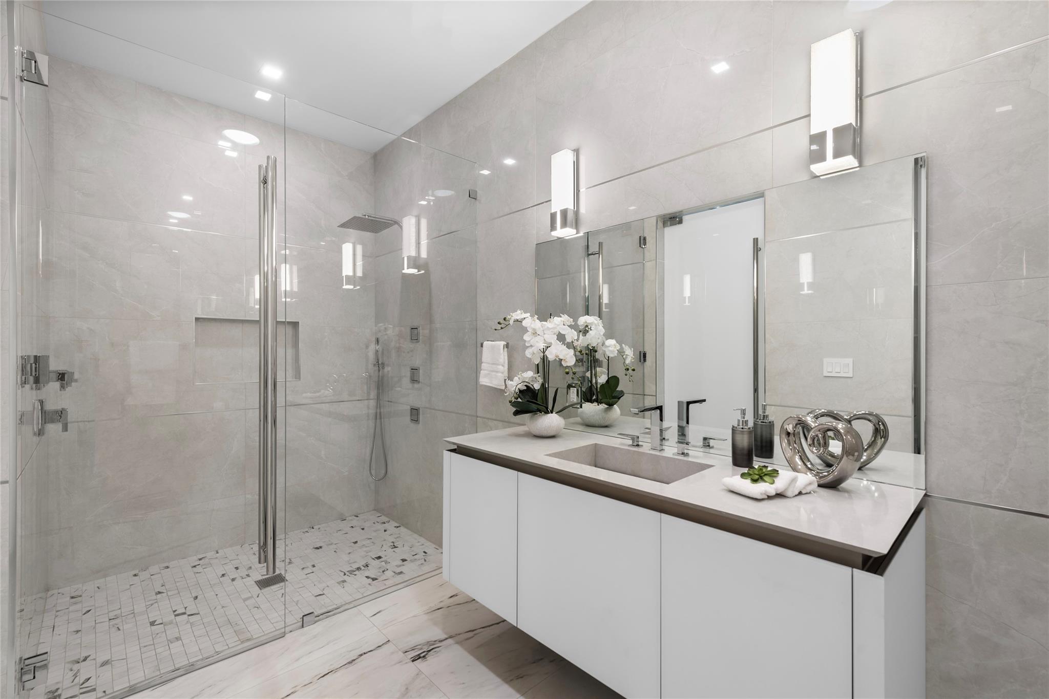 4041 Country Club Lane, Fort Lauderdale, FL 33308