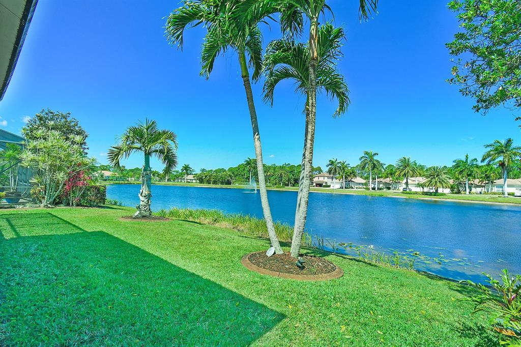 Photo for 6556 SE Broadmoor Lane, Stuart, FL 34997 - Listing #FX-10436197 6556 SE Broadmoor Lane, Stuart, FL 34997