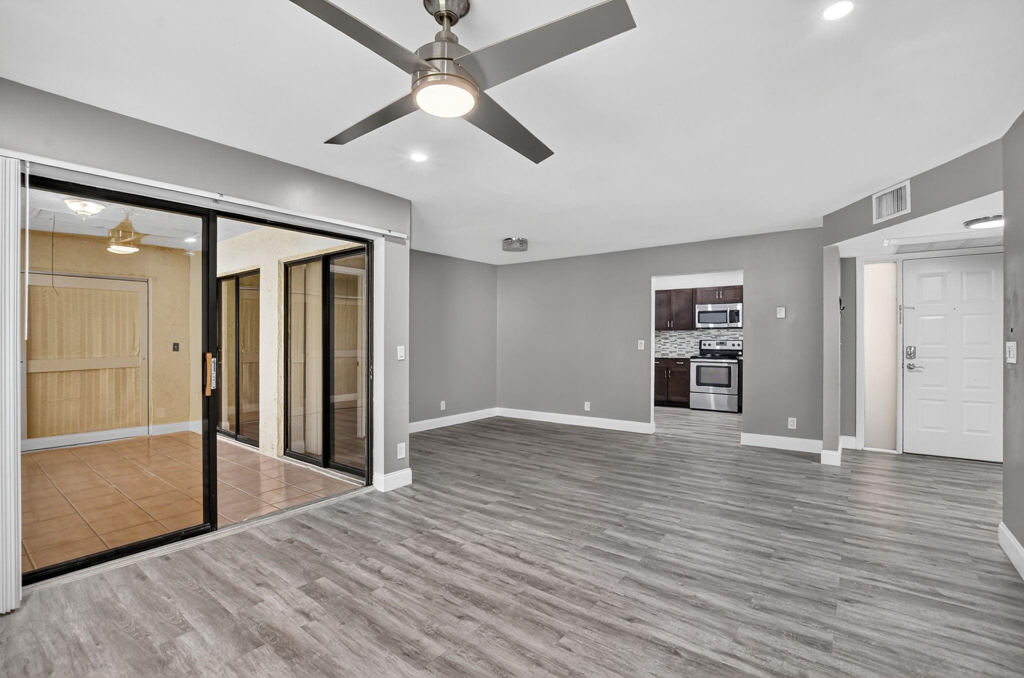 Photo for 3751 Cocoplum Circle, 3564, Coconut Creek, FL 33063 - Listing #FX-10525620 3751 Cocoplum Circle, 3564, Coconut Creek, FL 33063