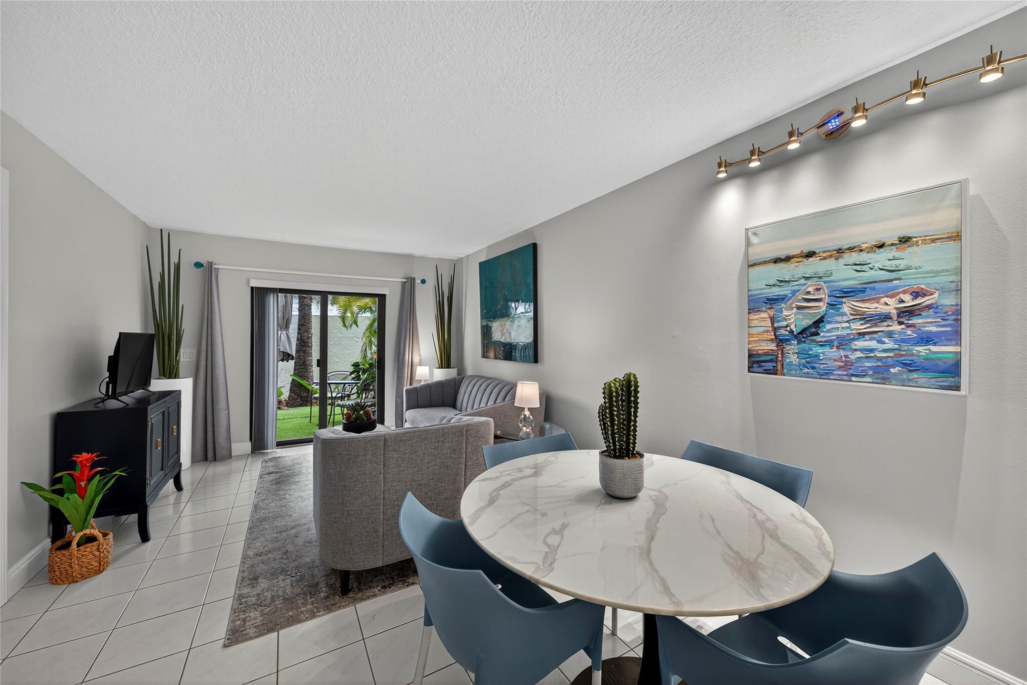 Photo for 2920 NE 8th Terrace, 103, Oakland Park, FL 33334 - listing #FX-10535660 2920 NE 8th Terrace, 103, Oakland Park, FL 33334