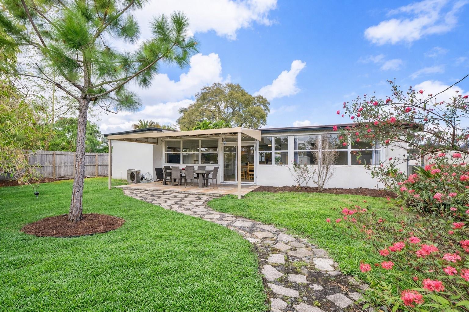 ***Disclaimer: note that the grass and some areas have been virtually enhanced for visual purposes.