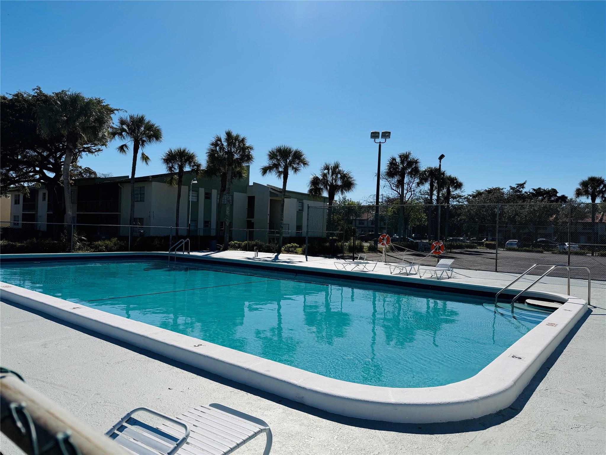 4118 NW 88th Avenue 107, Coral Springs, FL 33065