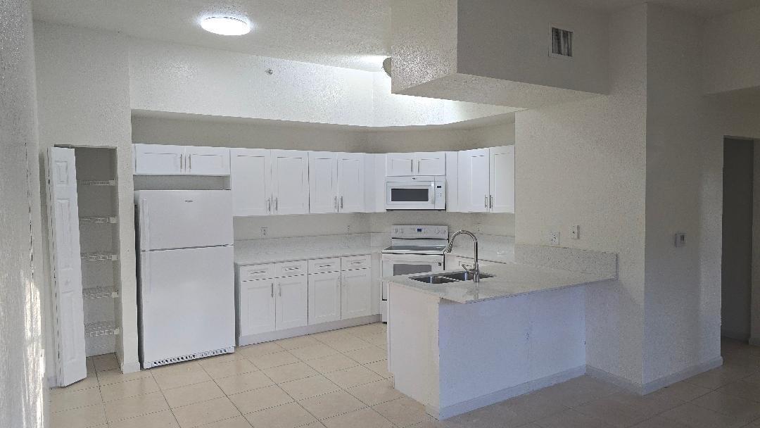 2851 Riverside Drive 101, Coral Springs, FL 33065