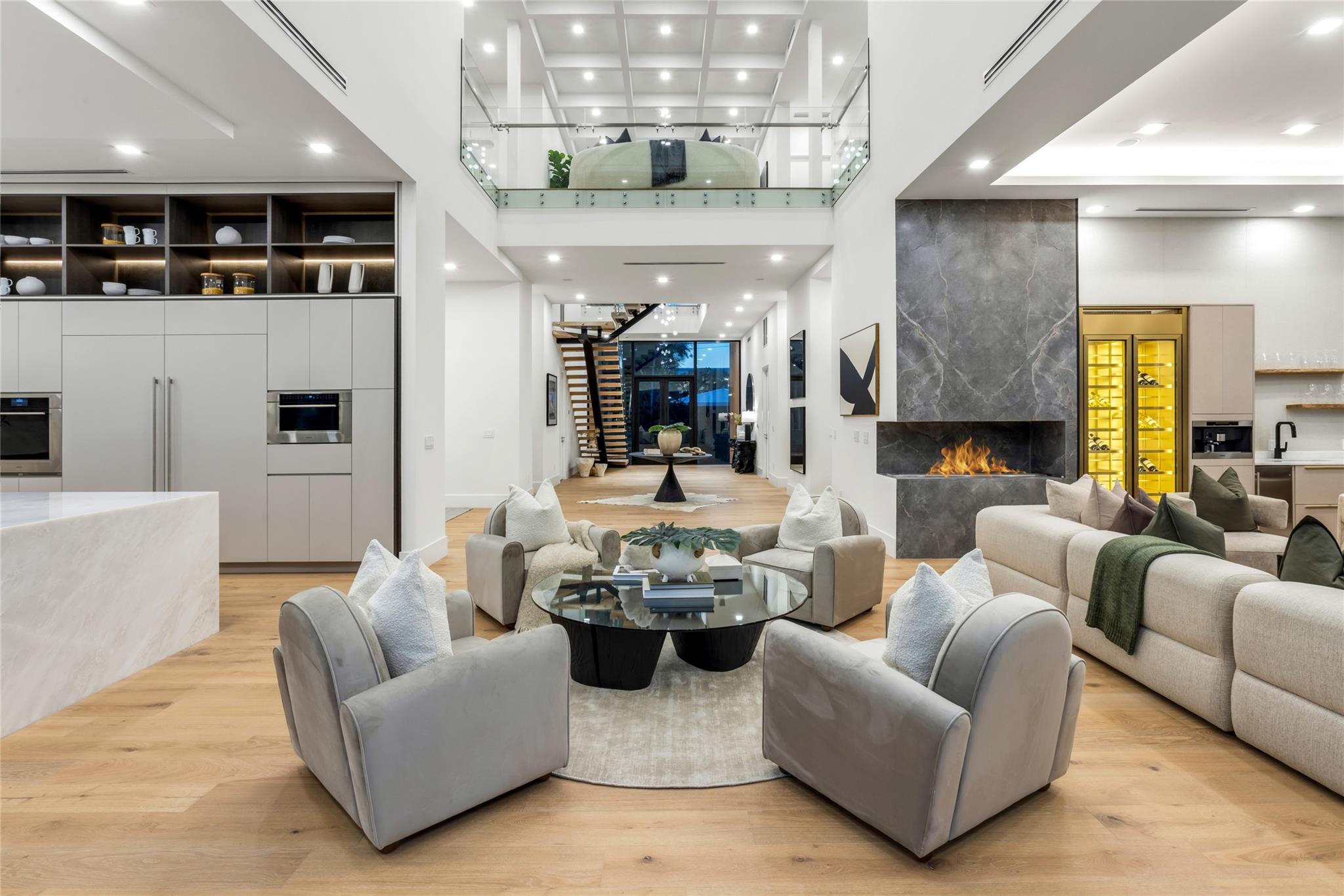 2 Sunset Lane, Lauderdale By The Sea, FL 33062