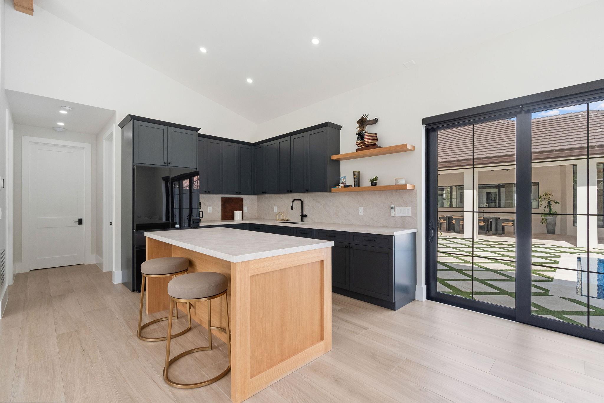 13110 Mustang Trail, Southwest Ranches, FL 33330