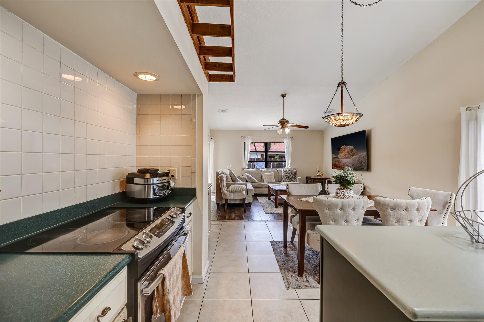 1962 NW 110th Lane, Coral Springs, FL 33071