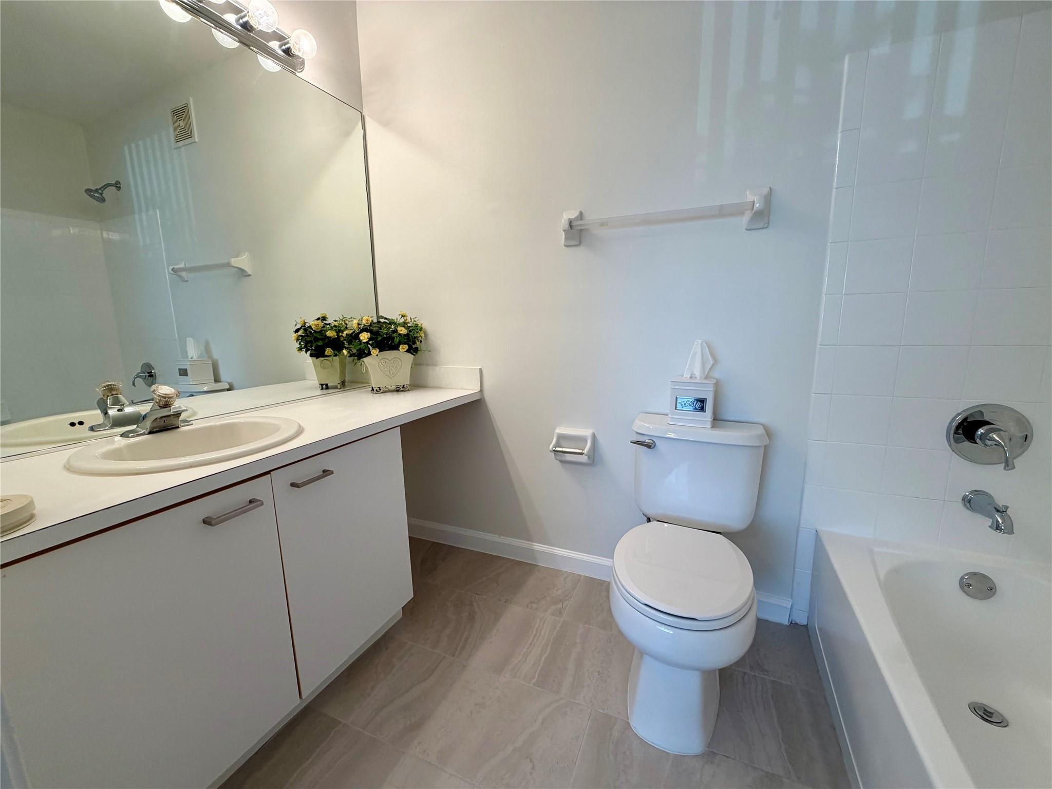 9914 NW 56th Place, Coral Springs, FL 33076