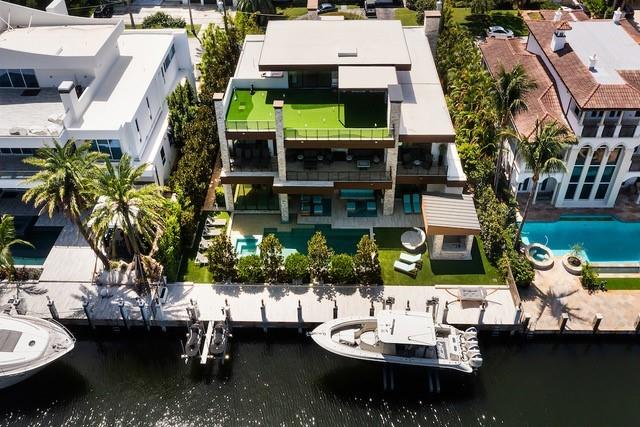 2437 Delmar Place, Fort Lauderdale, FL 33301