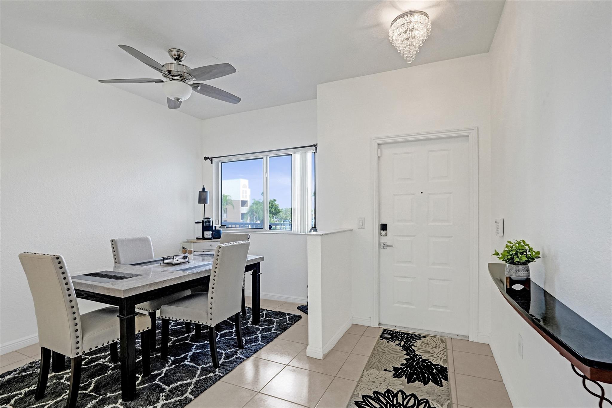 Photo for 7623 Southampton Terrace, 302, Tamarac, FL 33321 - listing #FX-10536605 7623 Southampton Terrace, 302, Tamarac, FL 33321