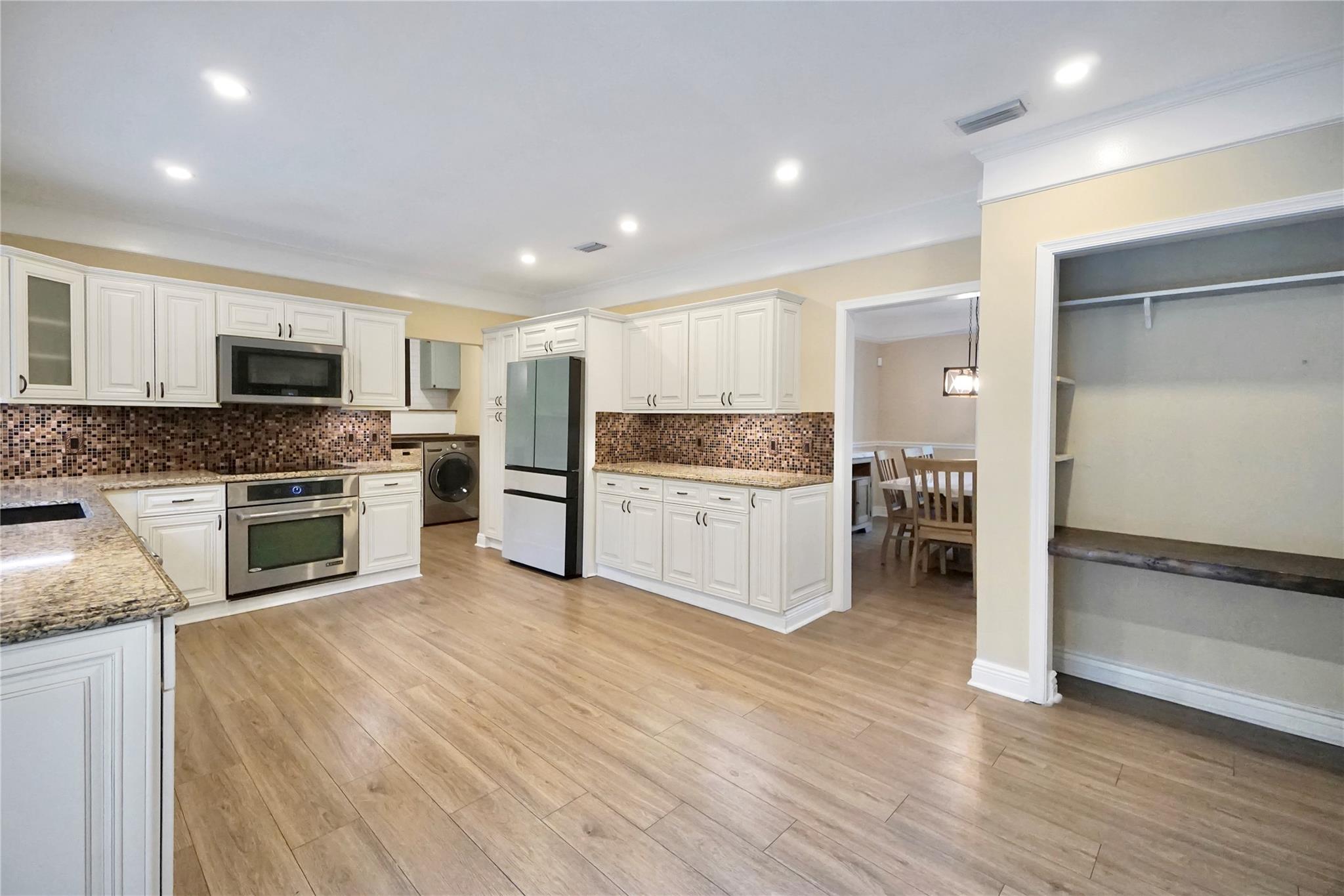 7501 Red Bay Place, Coral Springs, FL 33065