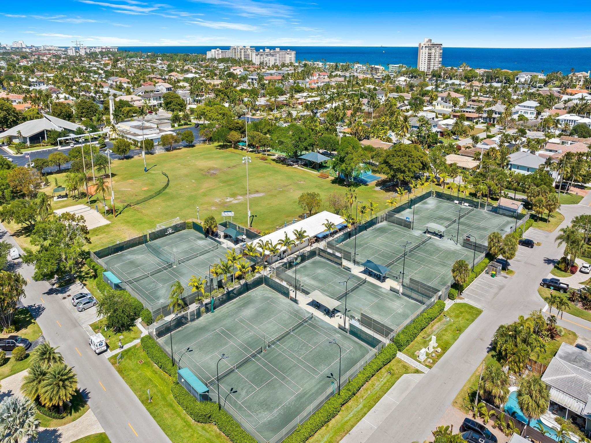 Photo for 2754 NE 31st Court, Lighthouse Point, FL 33064 - Listing #FX-10495132 2754 NE 31st Court, Lighthouse Point, FL 33064