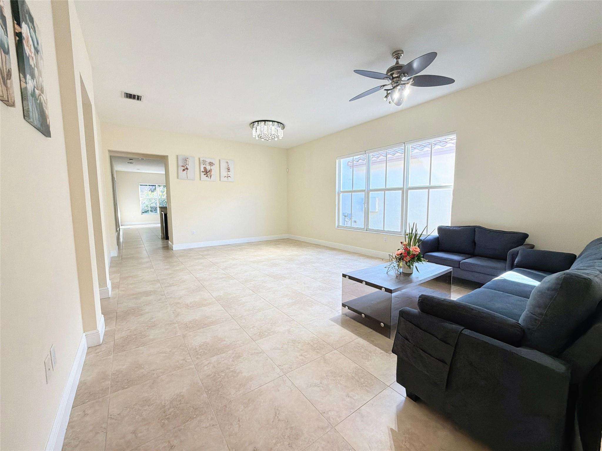 10600 NW 36th Street, Coral Springs, FL 33065