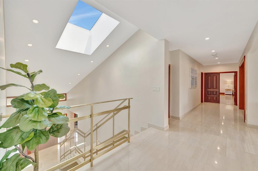 2441 SW 28th Avenue, Fort Lauderdale, FL 33312