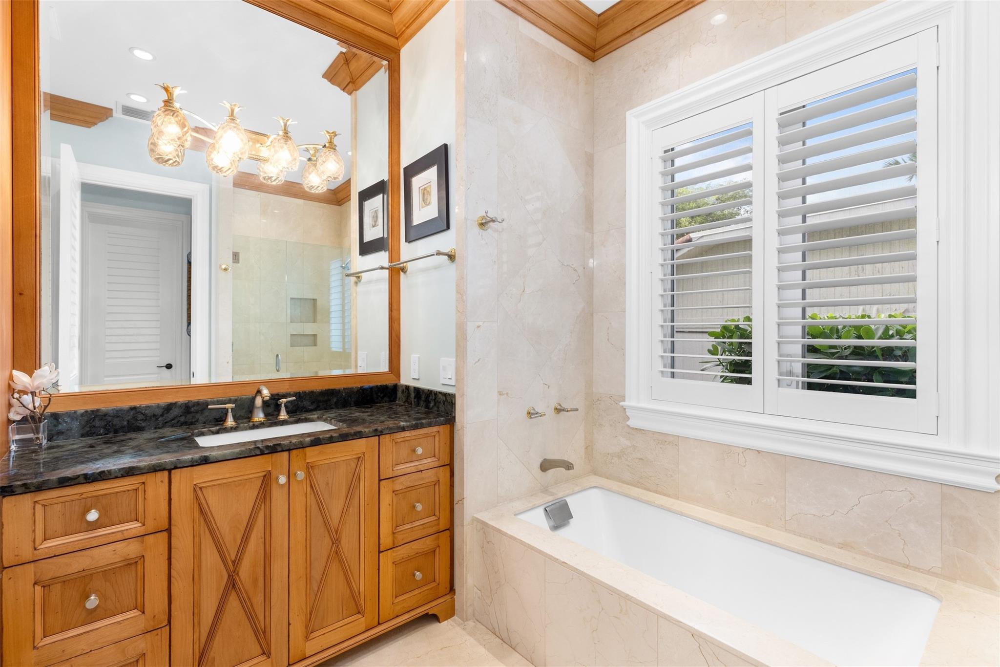 1739 SE 11th Street, Fort Lauderdale, FL 33316