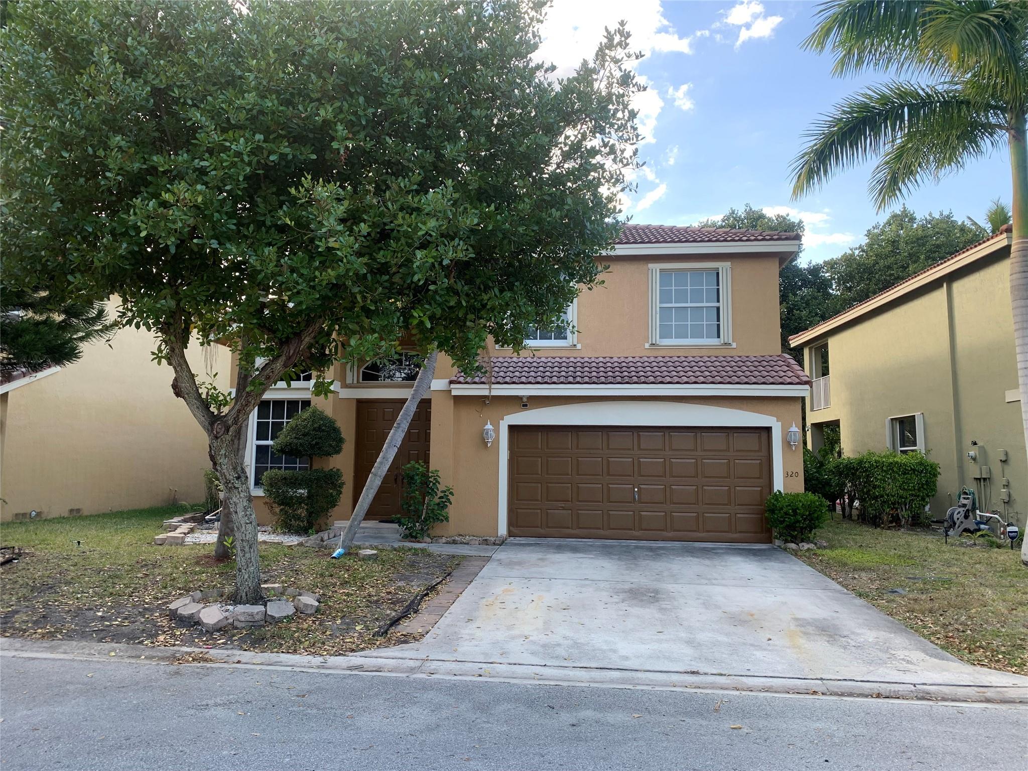 320 NW 115th Way, Coral Springs, FL 33071