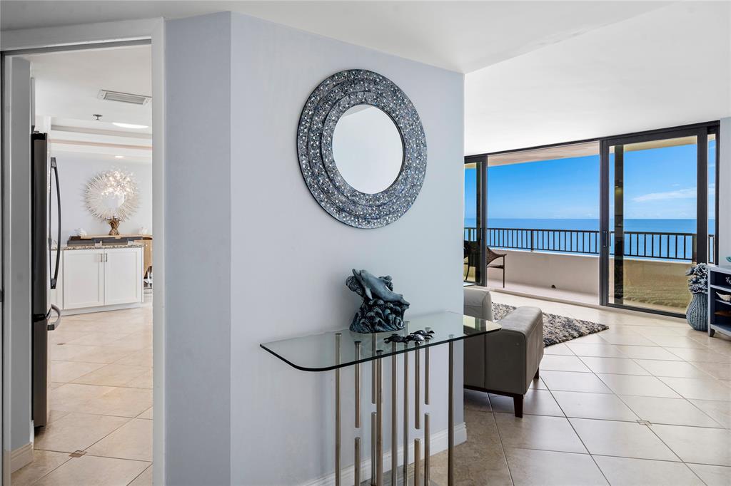 Photo for 600 Ocean Drive, 8D, Juno Beach, FL 33408 - Listing #FX-10422430 600 Ocean Drive, 8D, Juno Beach, FL 33408