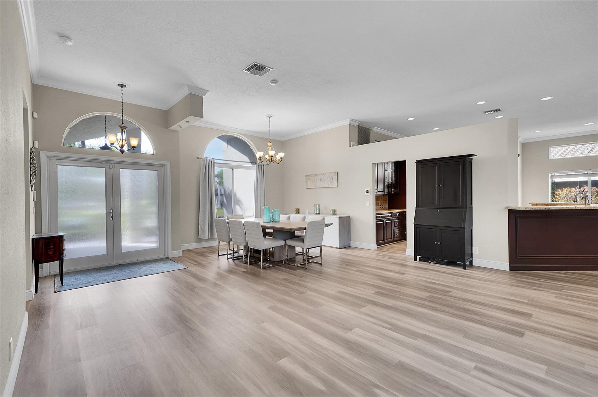 4983 NW 107th Avenue, Coral Springs, FL 33076