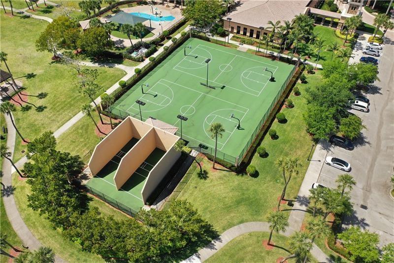 Photo for 12199 NW 77th Mnr, Parkland, FL 33076 - Listing #FX-10437192 12199 NW 77th Mnr, Parkland, FL 33076