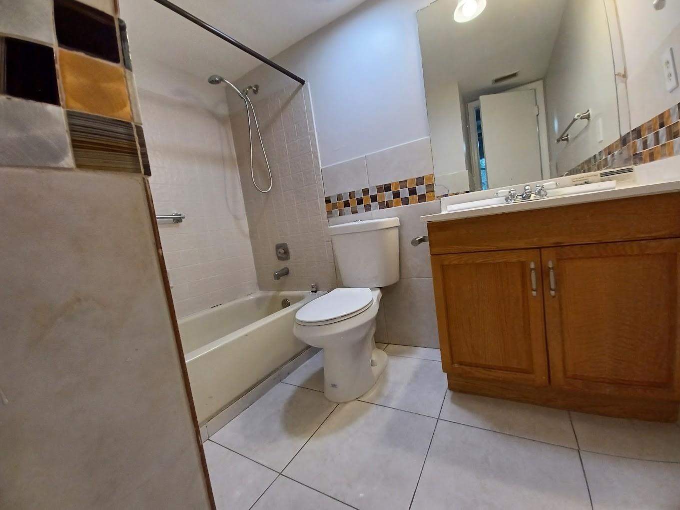 10036 Twin Lakes Drive 37F, Coral Springs, FL 33071