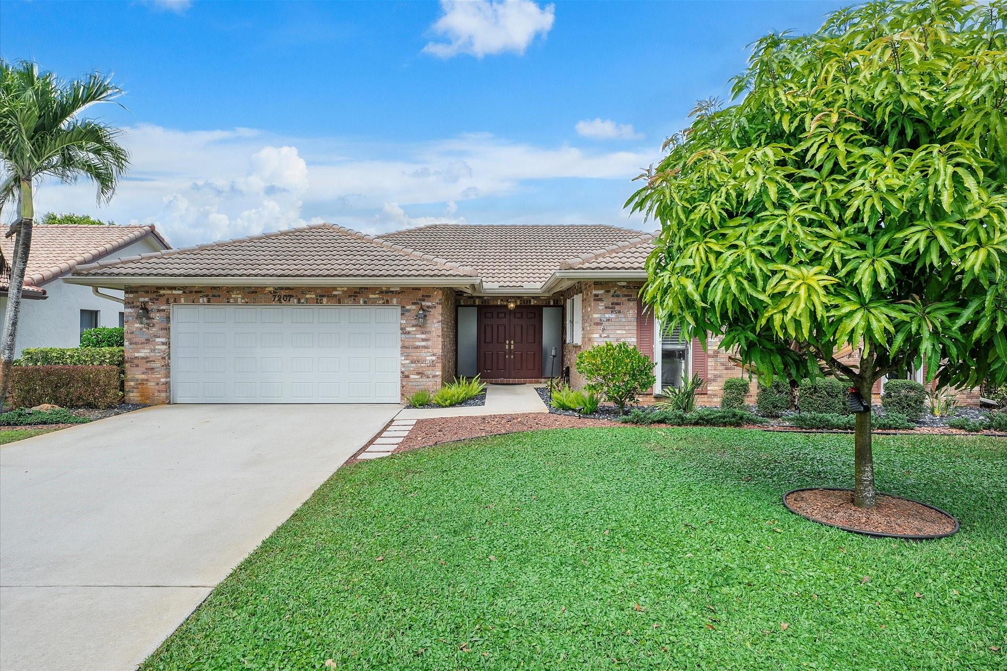 Photo for 7207 NW 44 Street, Coral Springs, FL 33065 - Listing #FX-10553992 7207 NW 44 Street, Coral Springs, FL 33065