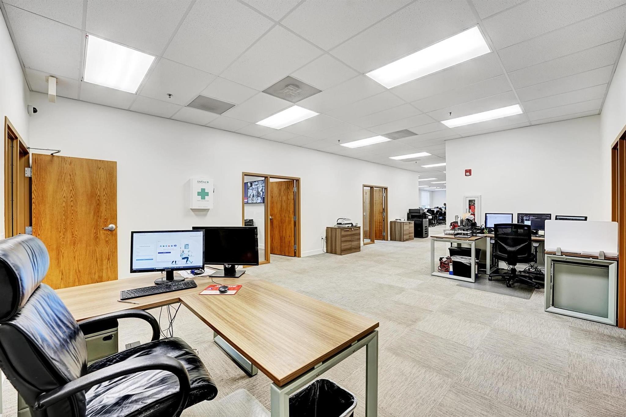 4300 NW 124th Avenue, Coral Springs, FL 33065