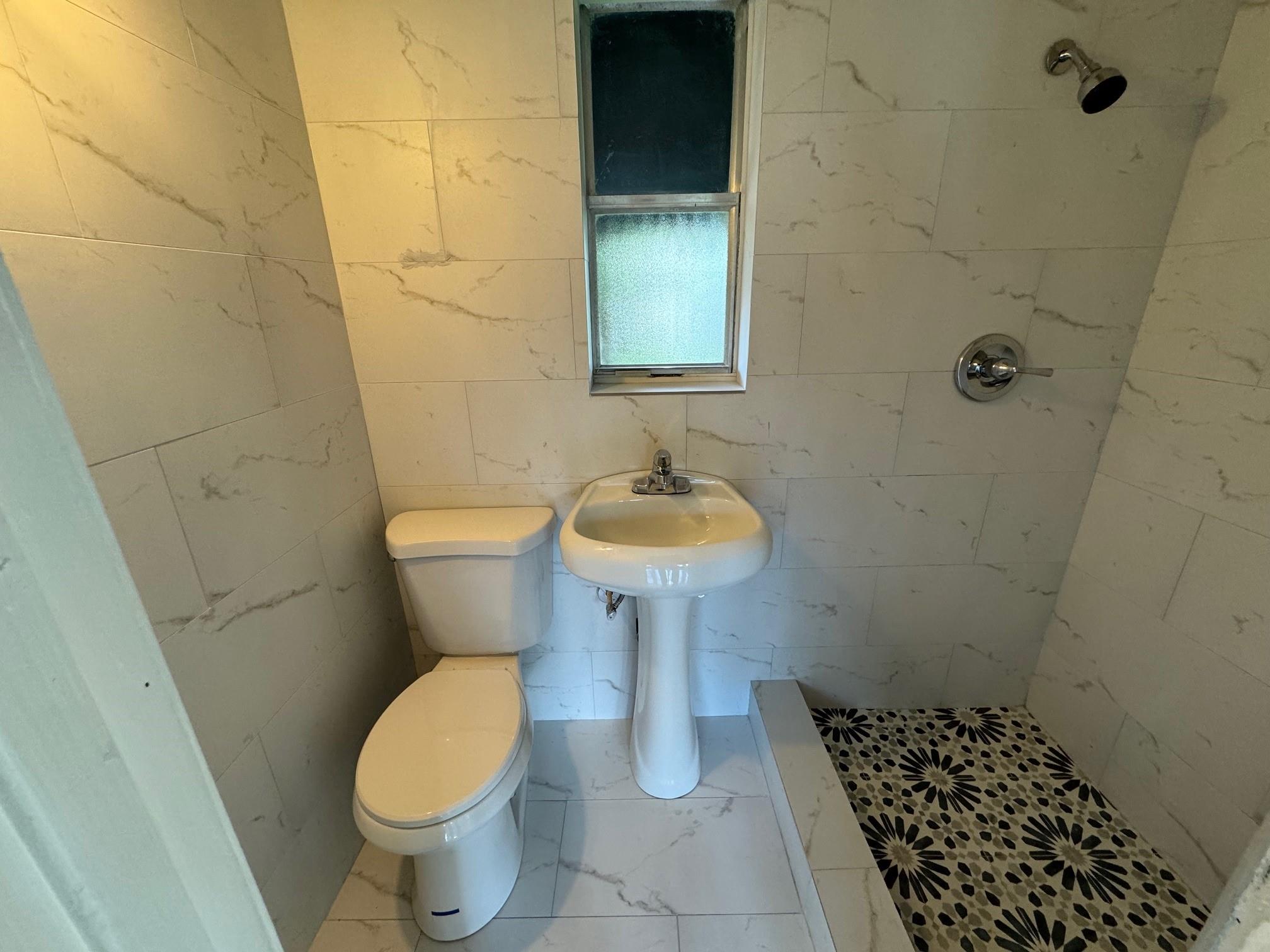 65 NW 85th Street 2, Miami, FL 33150