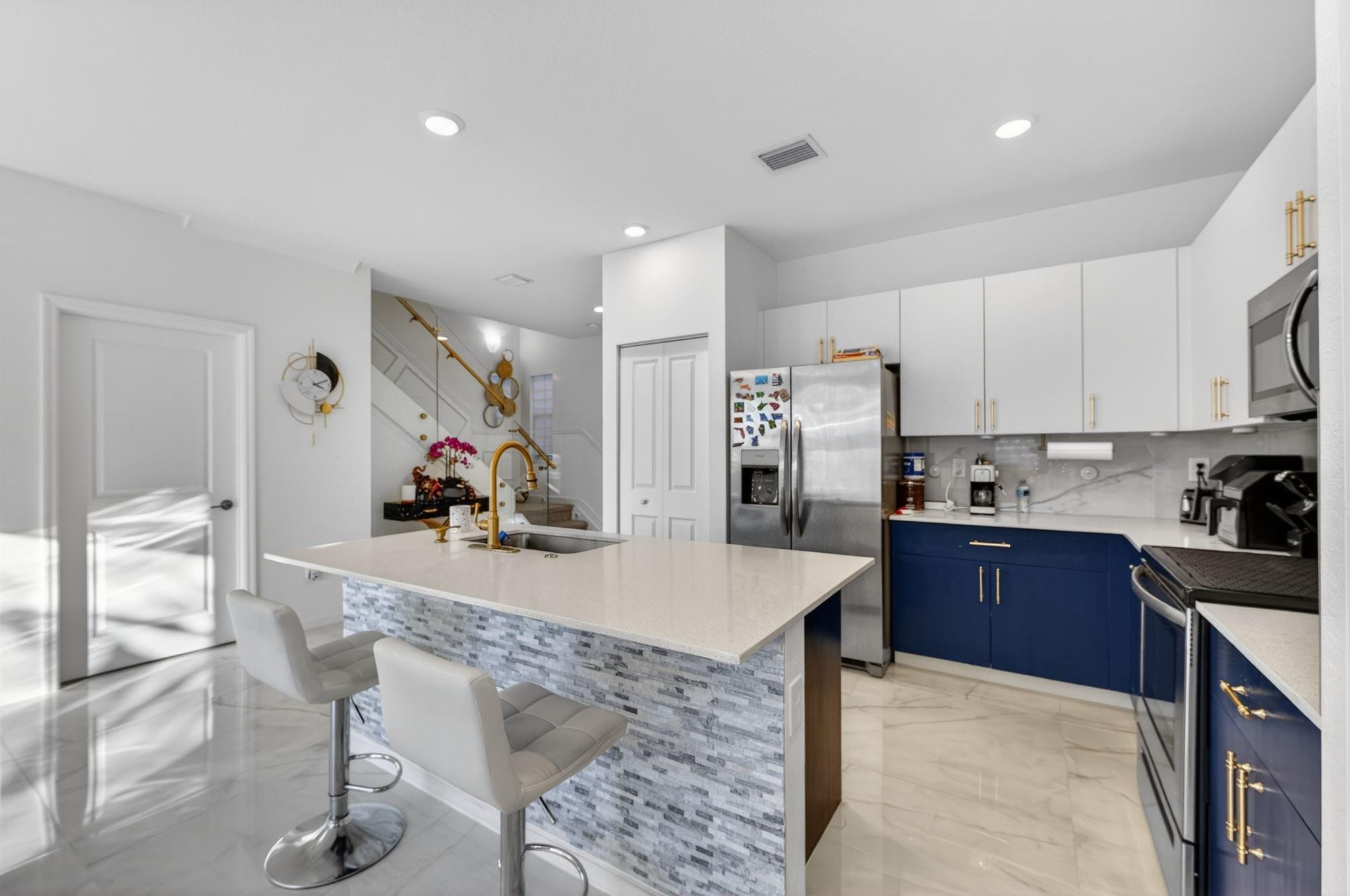 4668 NW 120th Way, Coral Springs, FL 33076