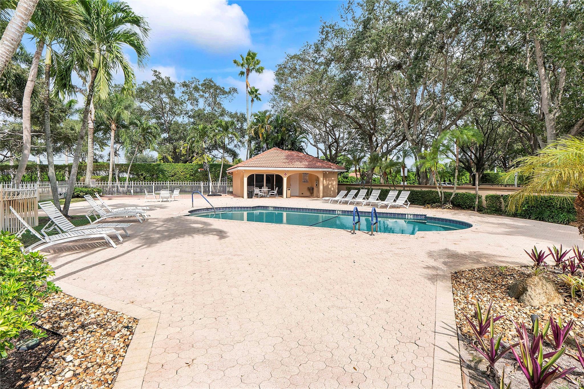 9664 Royal Palm Boulevard, Coral Springs, FL 33065