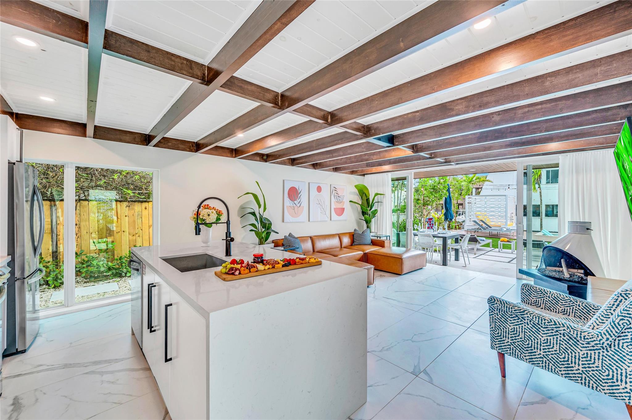 2732 NE 15th Street, Fort Lauderdale, FL 33304