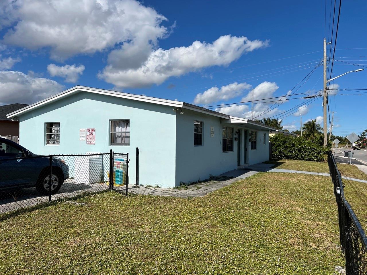 Photo for 1203 NW 4th Street, Boynton Beach, FL 33435 - listing #FX-10532290 1203 NW 4th Street, Boynton Beach, FL 33435