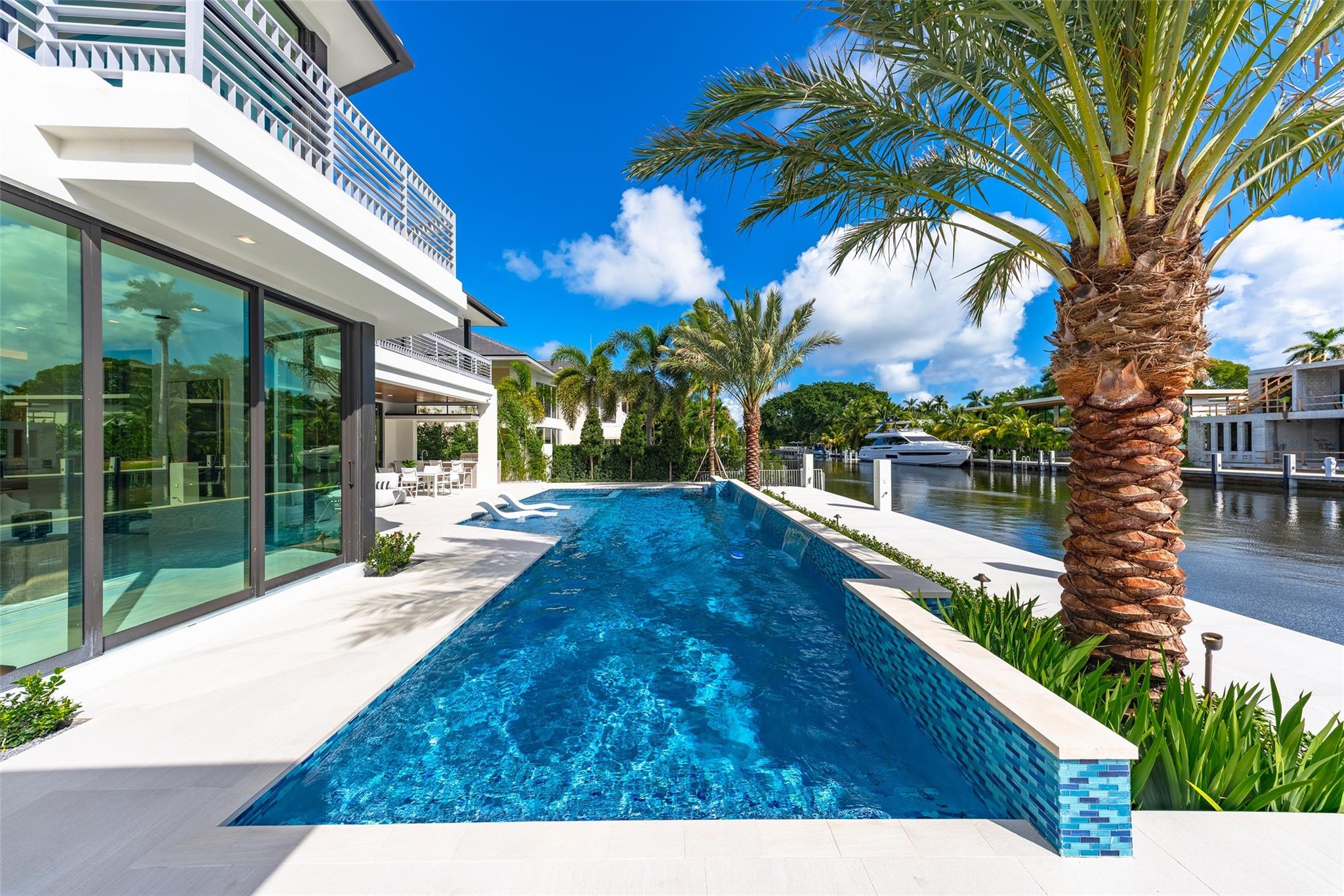 24 Fiesta Way, Fort Lauderdale, FL 33301