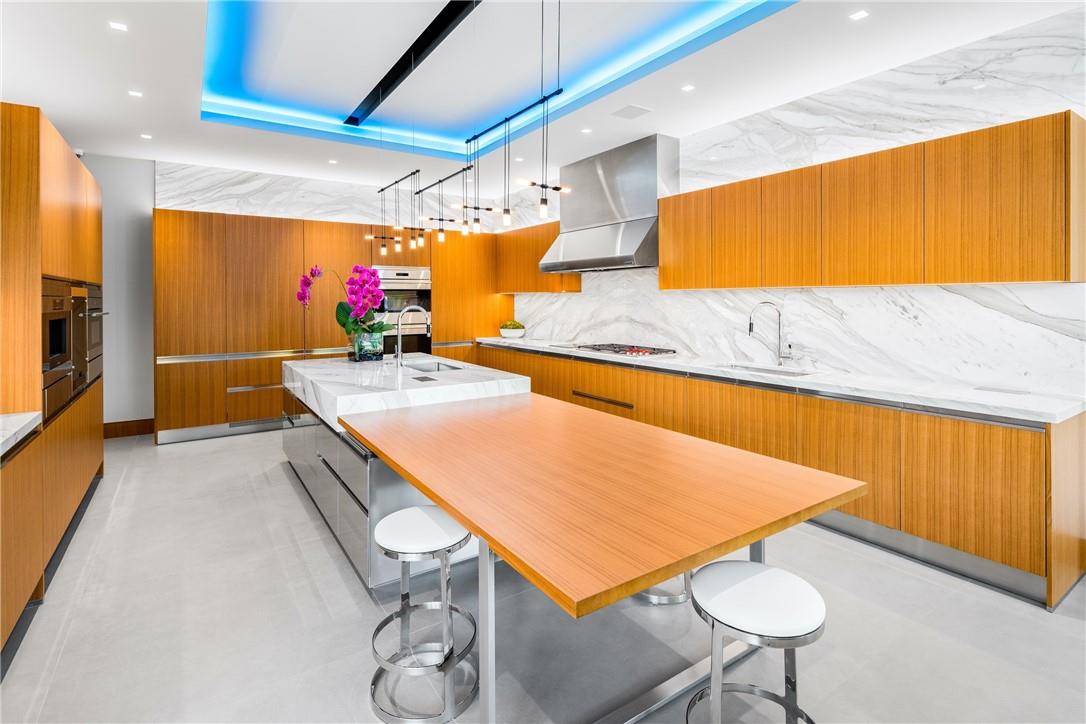 650 Royal Plaza Drive, Fort Lauderdale, FL 33301