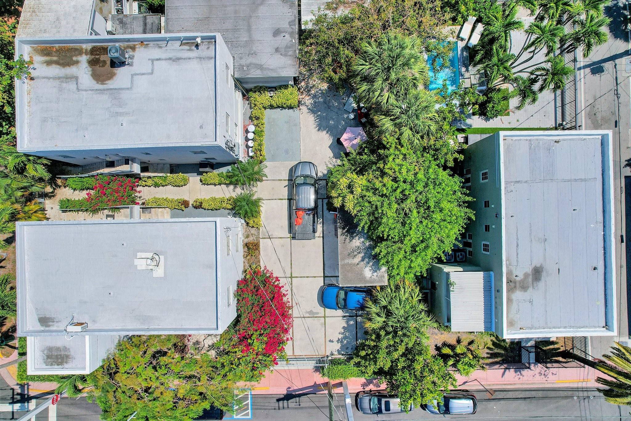 Photo for 560 Michigan Avenue, Miami Beach, FL 33139 - Listing #FX-10502930 560 Michigan Avenue, Miami Beach, FL 33139
