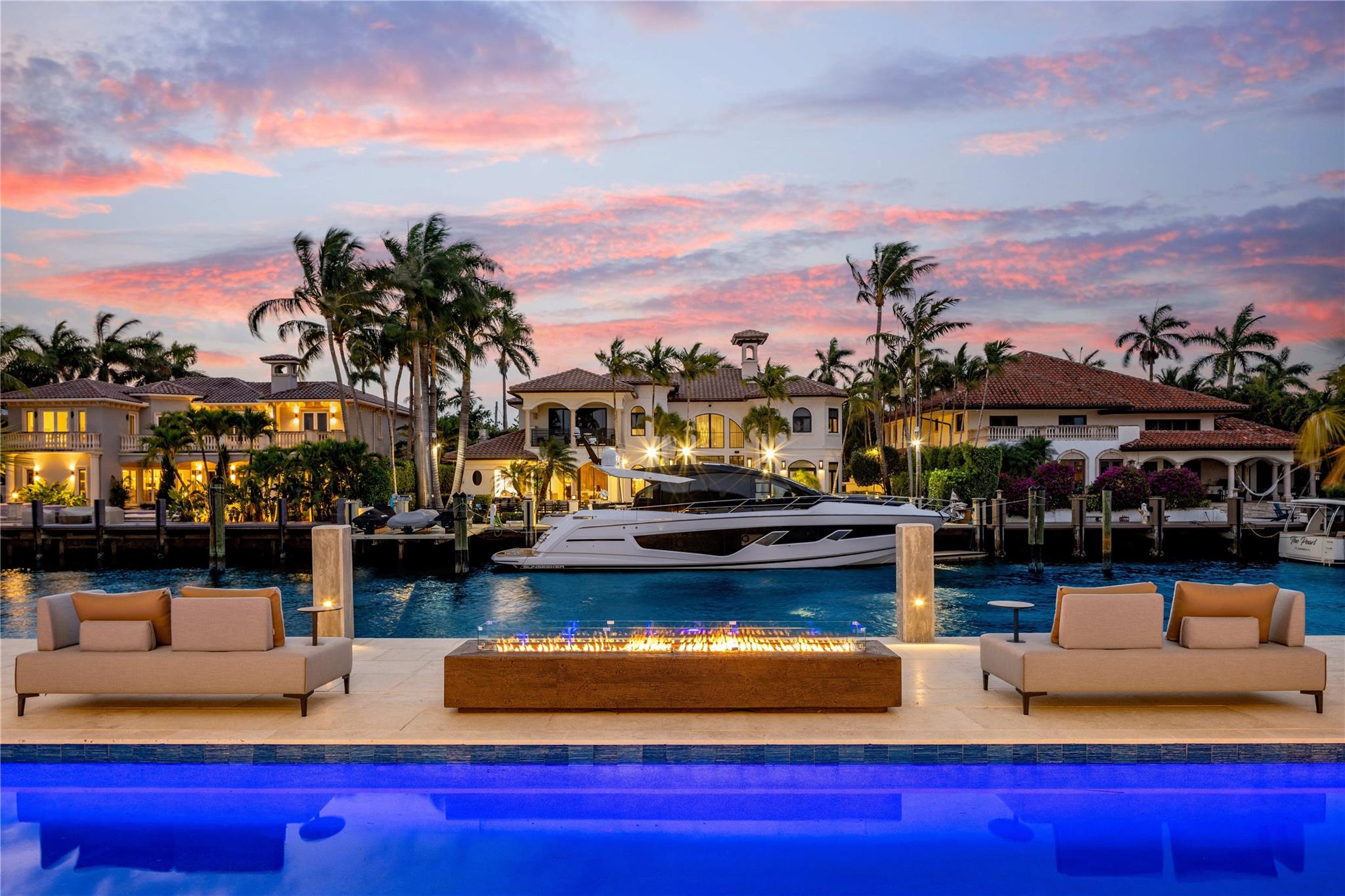 2733 NE 16th Street, Fort Lauderdale, FL 33304