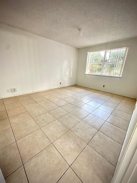 9033 Wiles Road 304, Coral Springs, FL 33067
