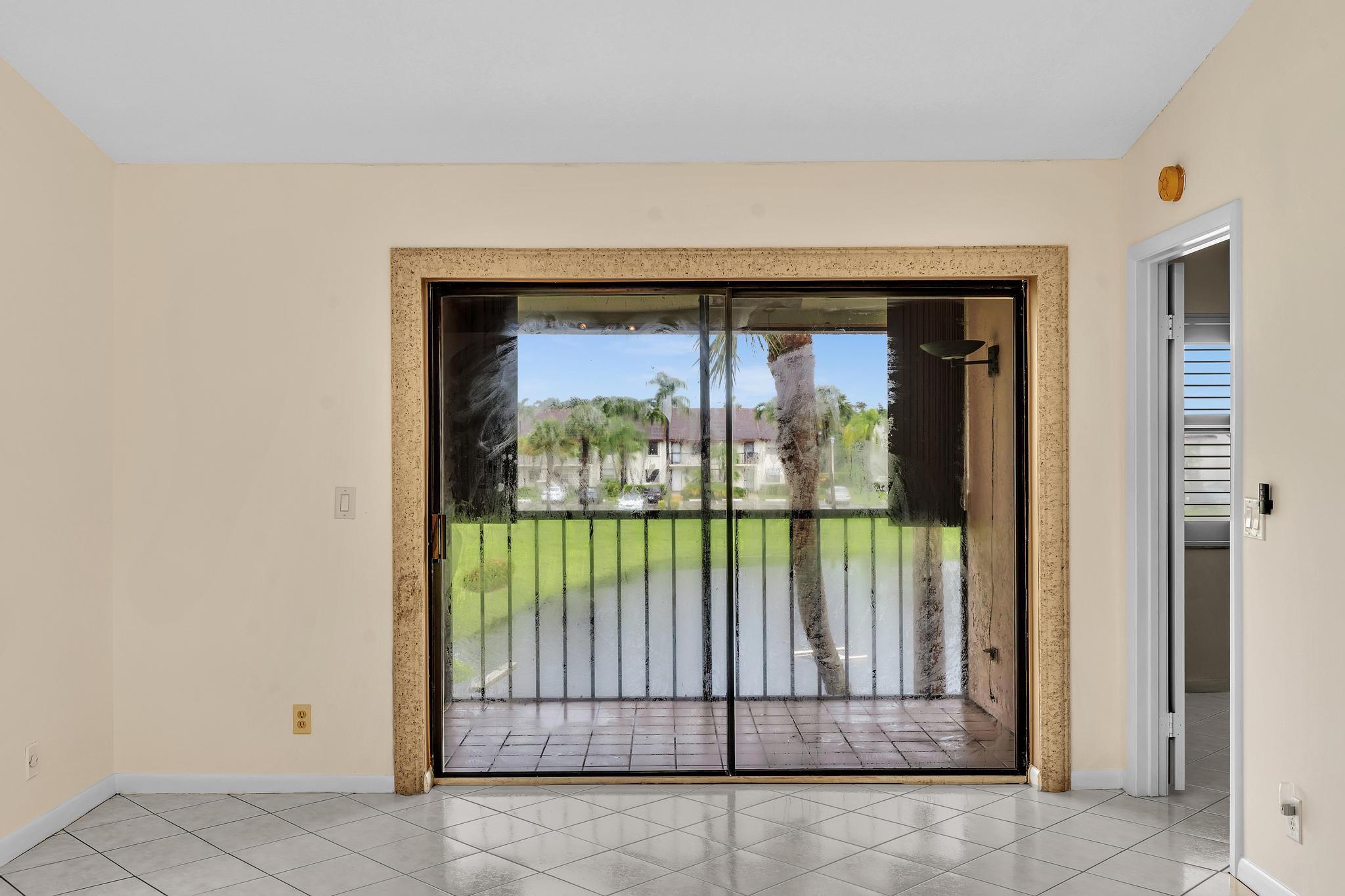 22017 Palms Way 202, Boca Raton, FL 33433