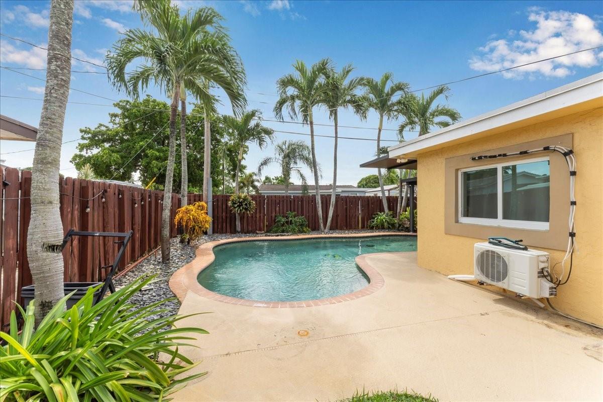 230 NE 58th Street, Fort Lauderdale, FL 33334