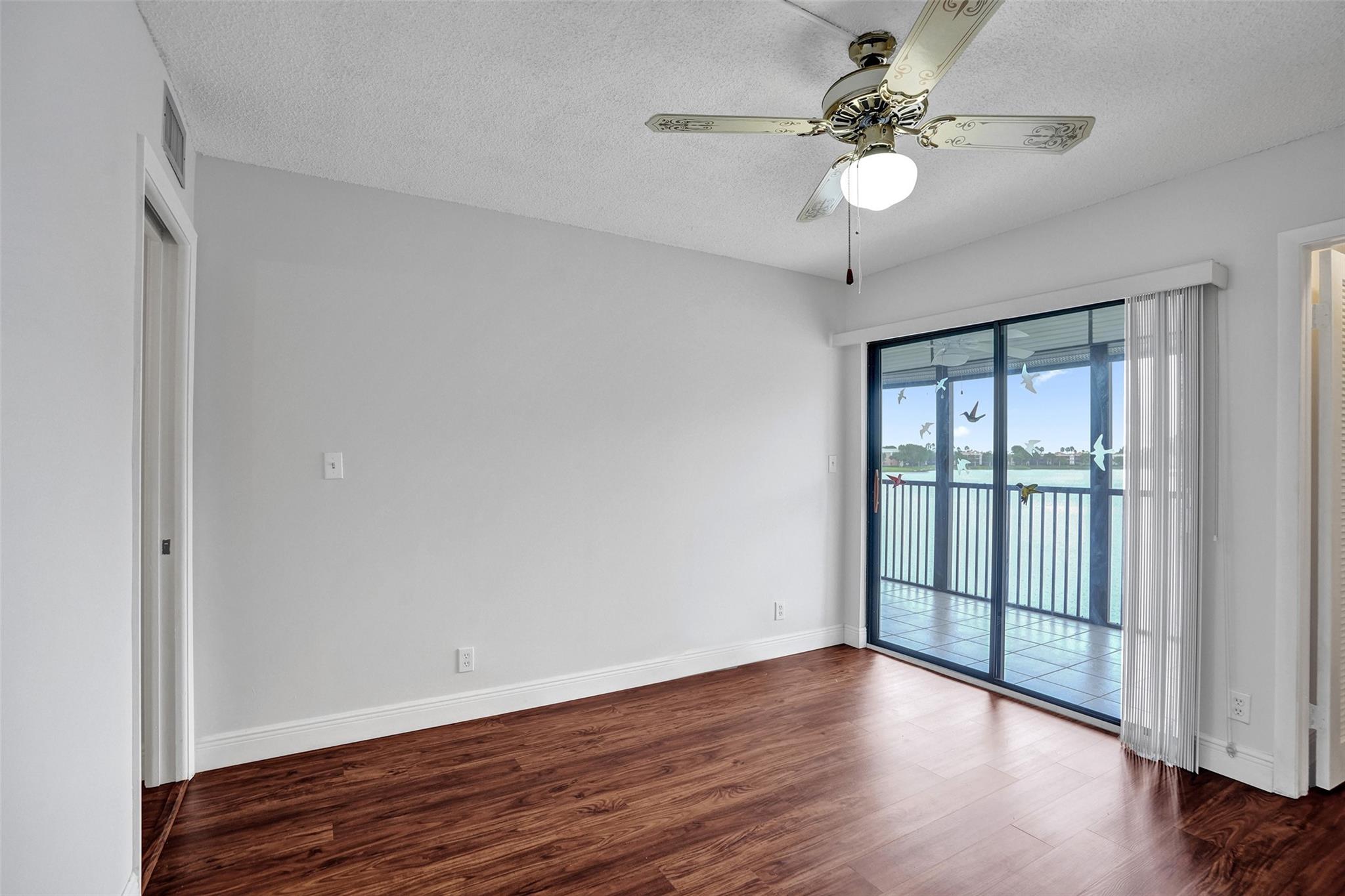 Photo for 7432 Ashmont Circle, 208, Tamarac, FL 33321 - Listing #FX-10525865 7432 Ashmont Circle, 208, Tamarac, FL 33321