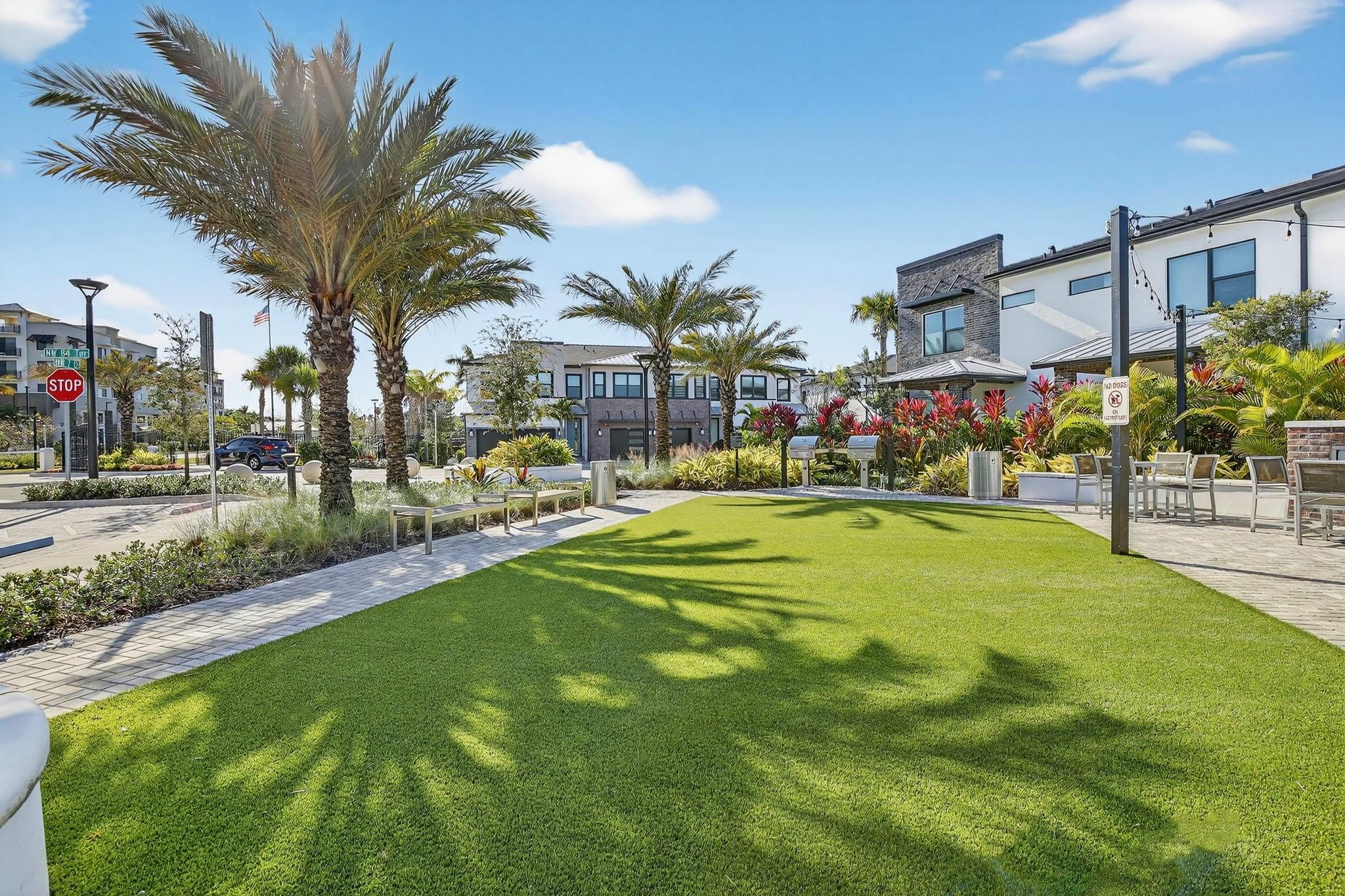 770 NW 82nd Terrace, Plantation, FL 33324