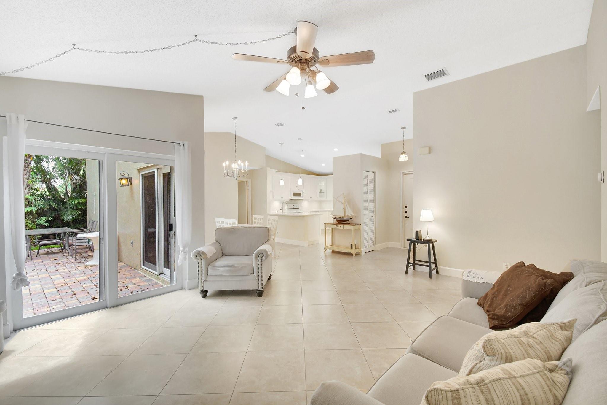 Photo for 134 E Riverbend Drive, Sunrise, FL 33326 - Listing #FX-10503326 134 E Riverbend Drive, Sunrise, FL 33326