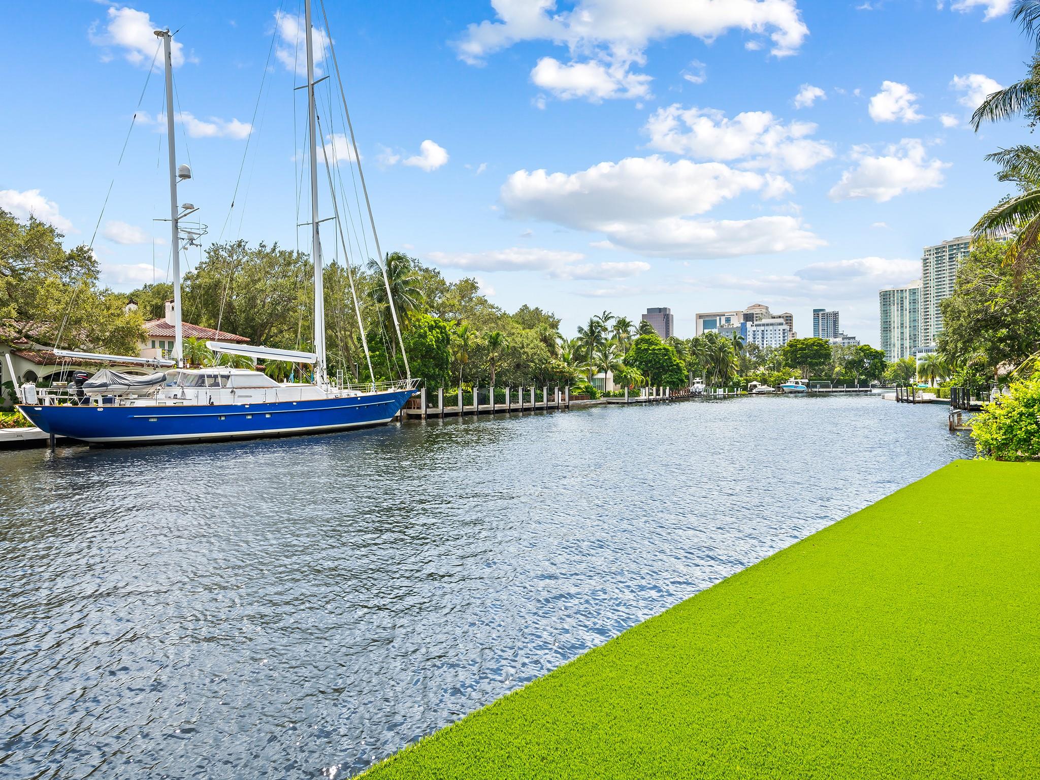 1110 SE 4th Street, Fort Lauderdale, FL 33301