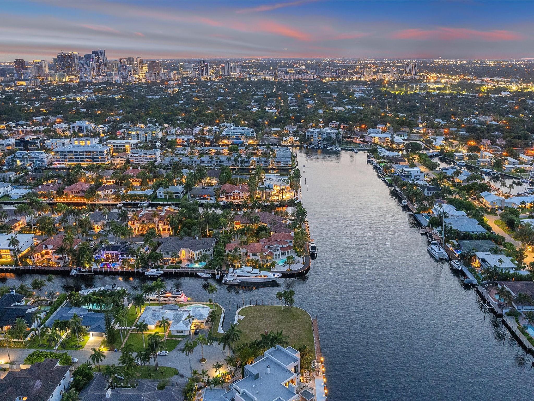 223 Royal Palm Drive, Fort Lauderdale, FL 33301