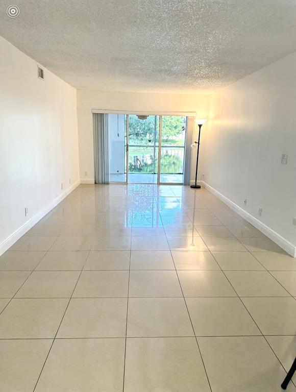 9955 Westview Drive 215, Coral Springs, FL 33076
