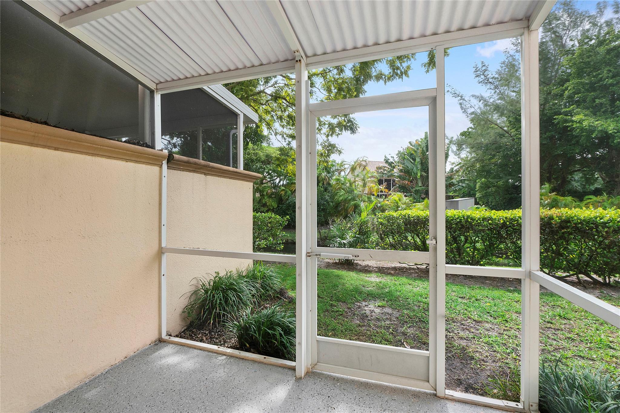 9664 Royal Palm Boulevard, Coral Springs, FL 33065