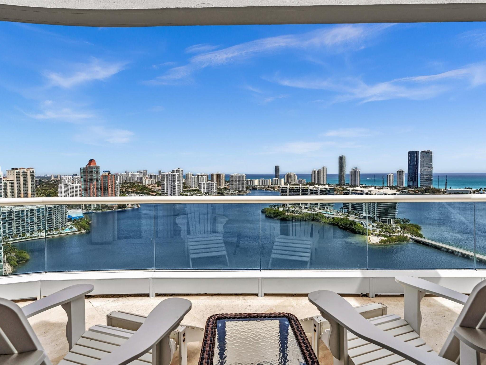 Photo for 7000 Island Boulevard, PH-06, Aventura, FL 33160 - Listing #FX-10485517 7000 Island Boulevard, PH-06, Aventura, FL 33160